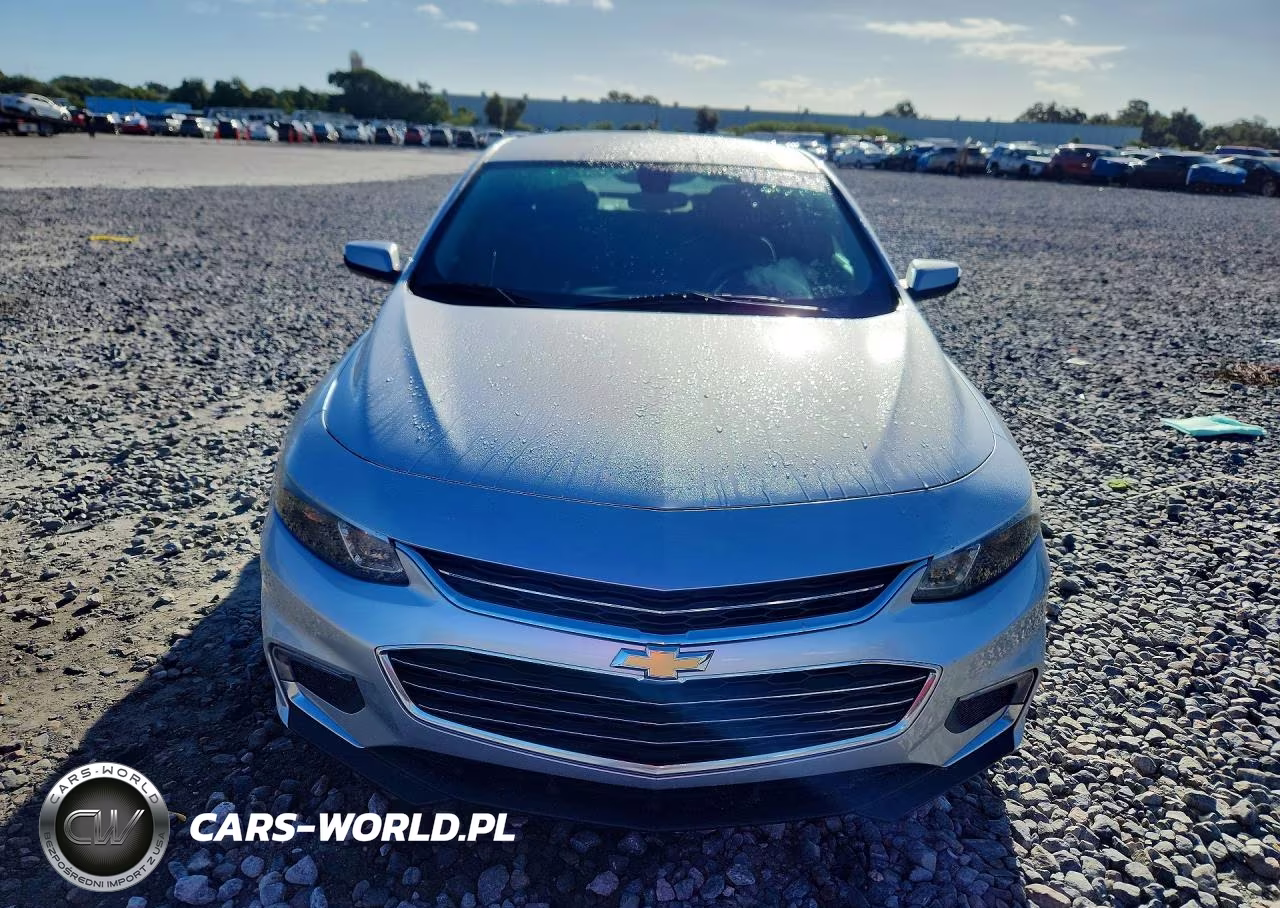 2018 Chevrolet Malibu Lt VIN:1G1ZD5ST4JF160065 - 5