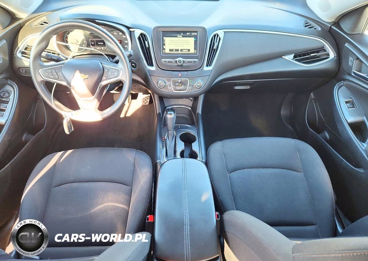 2018 Chevrolet Malibu Lt VIN:1G1ZD5ST4JF160065 - 8