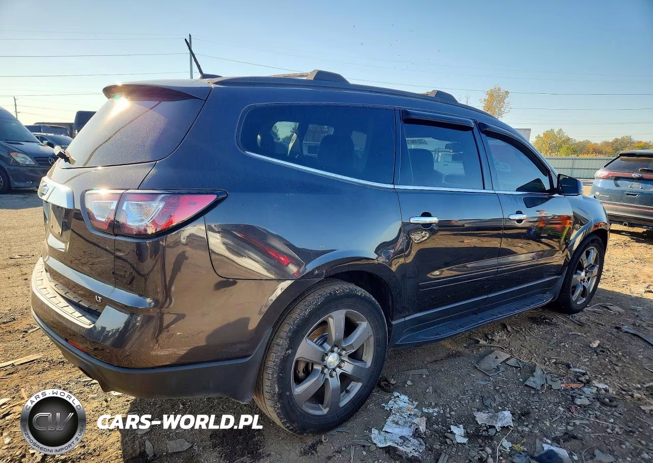 2017 Chevrolet Traverse Lt VIN:1GNKVHKD4HJ225429 - 3