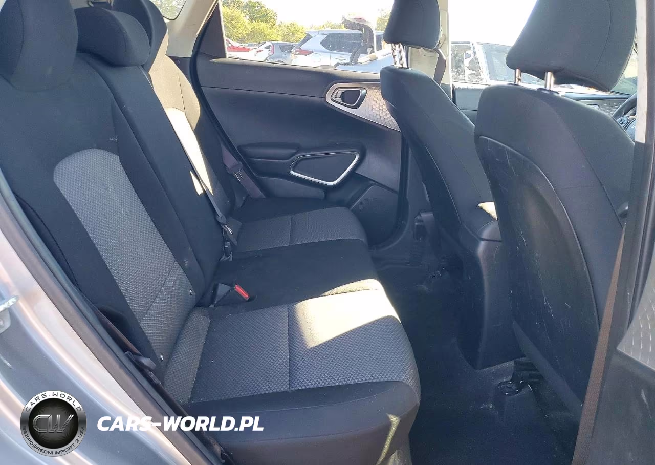 2022 Kia Soul Lx VIN:KNDJ23AU6N7808269 - 11