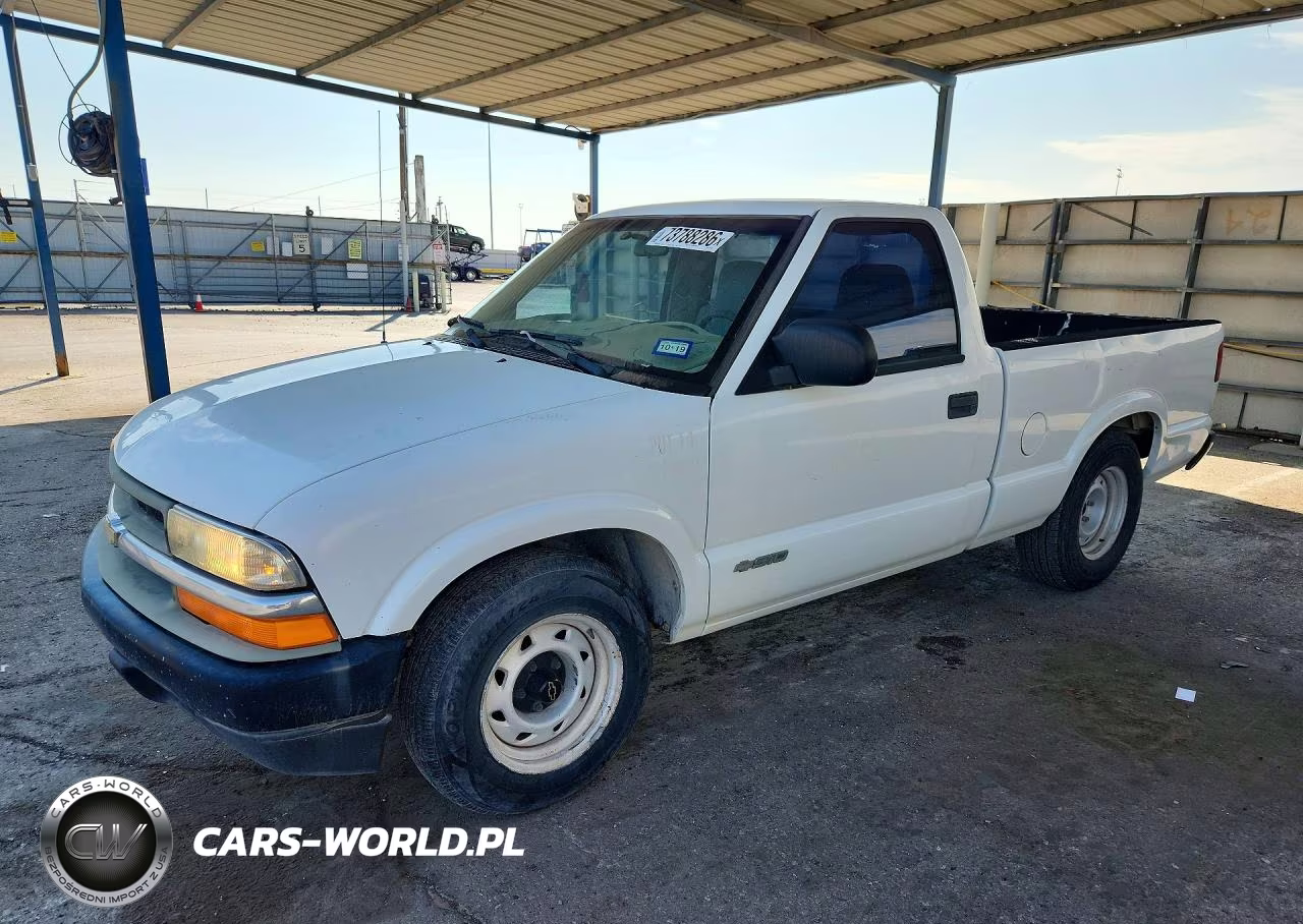 2002 Chevrolet S Truck S10 VIN:1GCCS145428181353 - 1