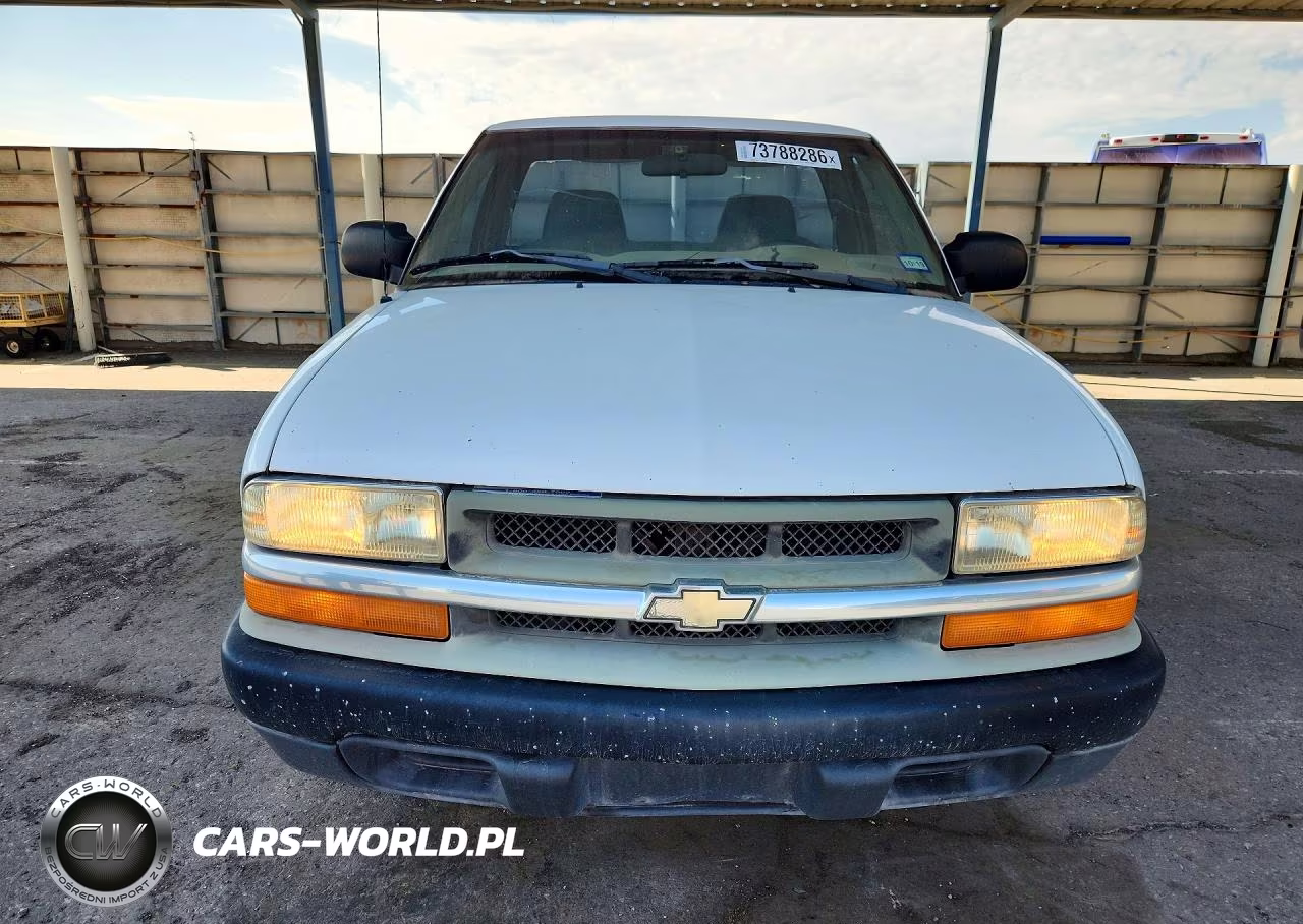 2002 Chevrolet S Truck S10 VIN:1GCCS145428181353 - 5