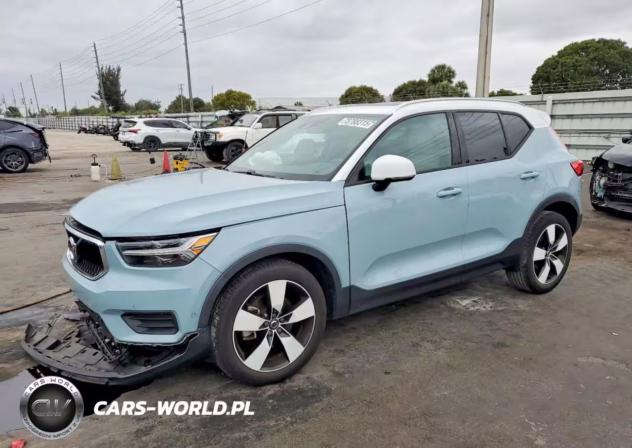 2019 Volvo Xc40 T4 Momentum
