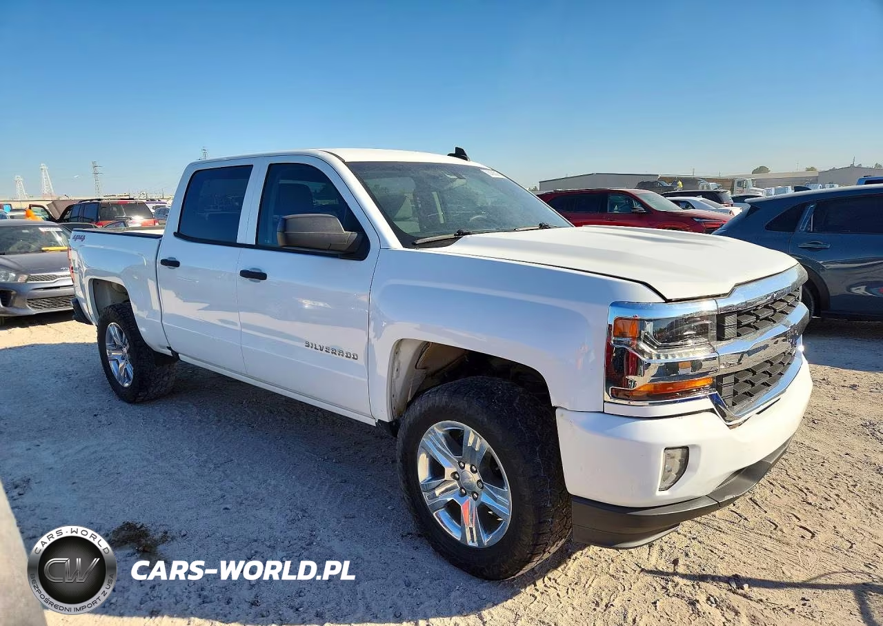 2018 Chevrolet Silver1500 VIN:3GCUKPEC4JG184895 - 4