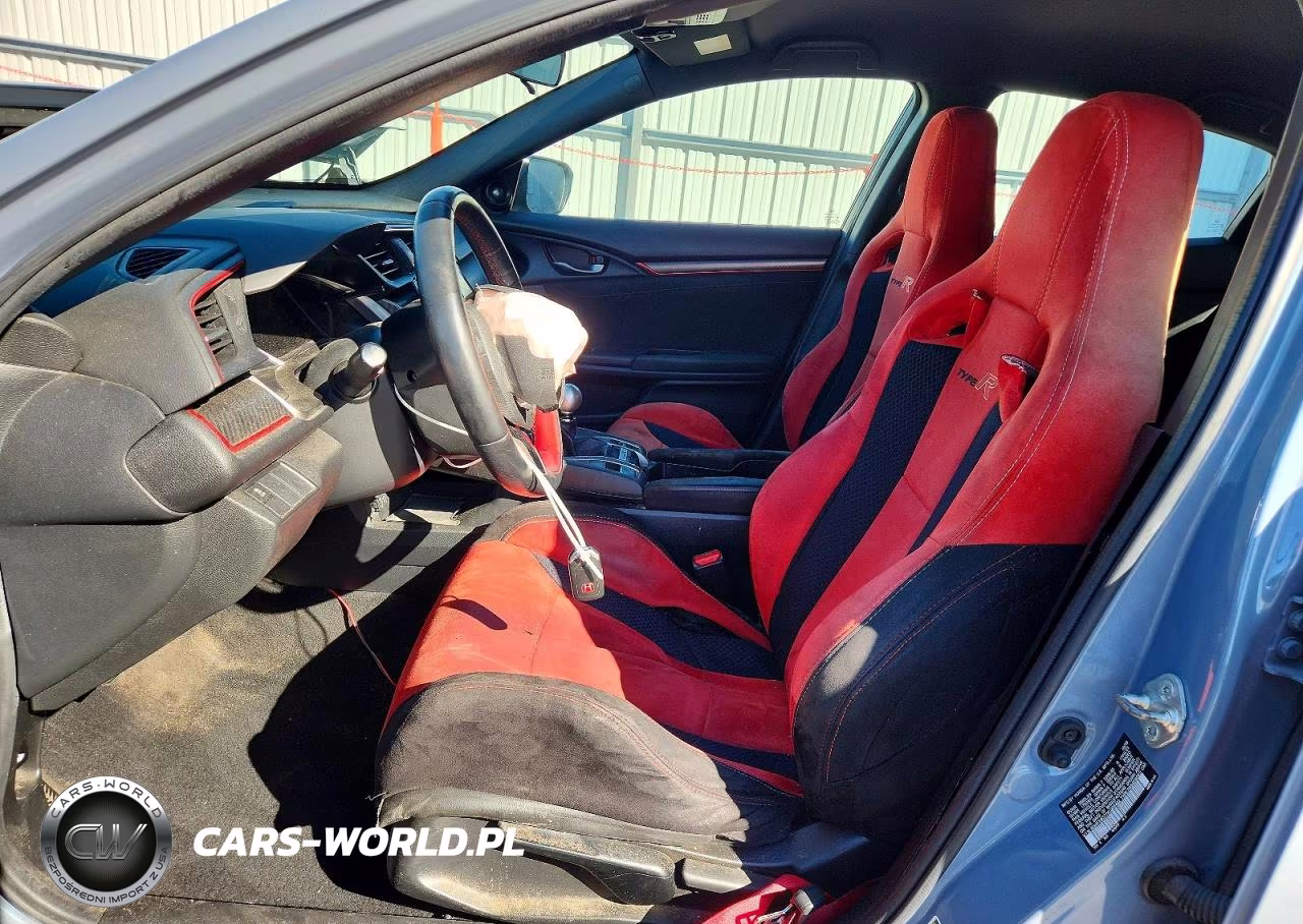 2019 Honda Civic Type-R Touring VIN:SHHFK8G77KU205422 - 7