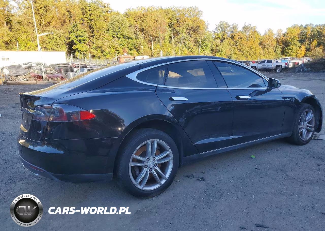 2014 Tesla Model S VIN:5YJSA1S17EFP47265 - 3