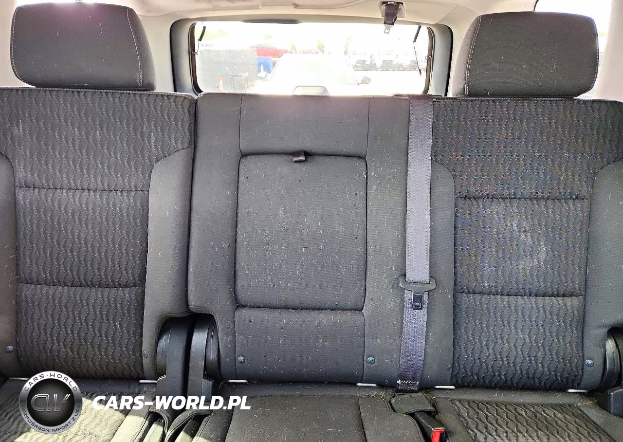 2015 Chevrolet Tahoe C1500 Ls VIN:1GNSCAKC8FR646329 - 10