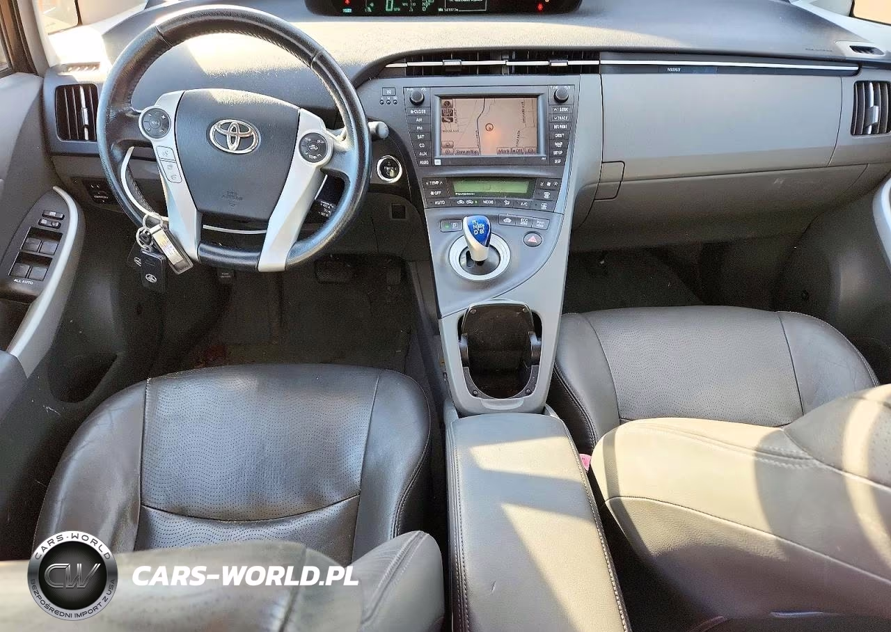 2011 Toyota Prius Four VIN:JTDKN3DU8B0320548 - 8