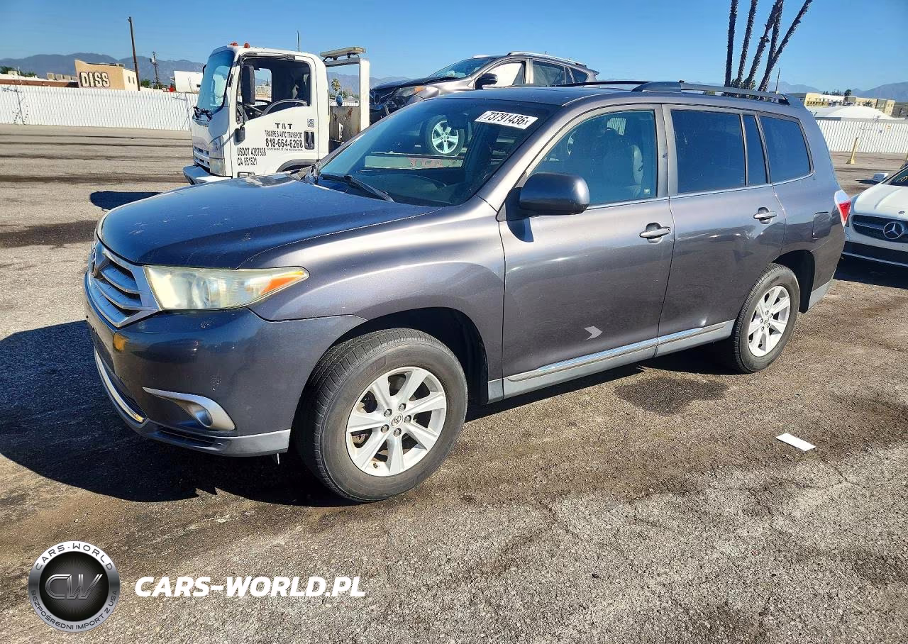2013 Toyota Highlander Se