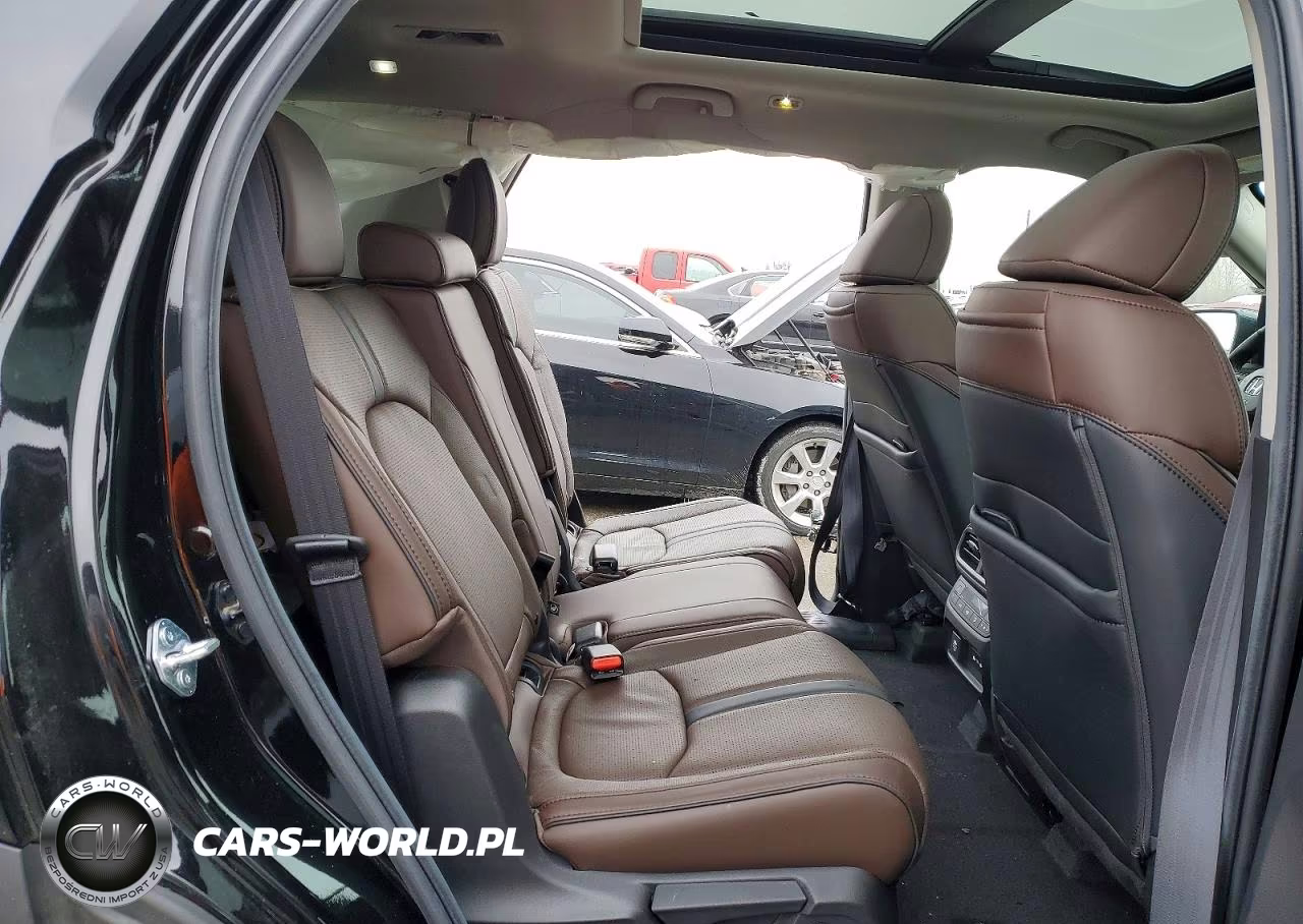 2025 Honda Pilot Elite VIN:5FNYG1H84SB129667 - 11