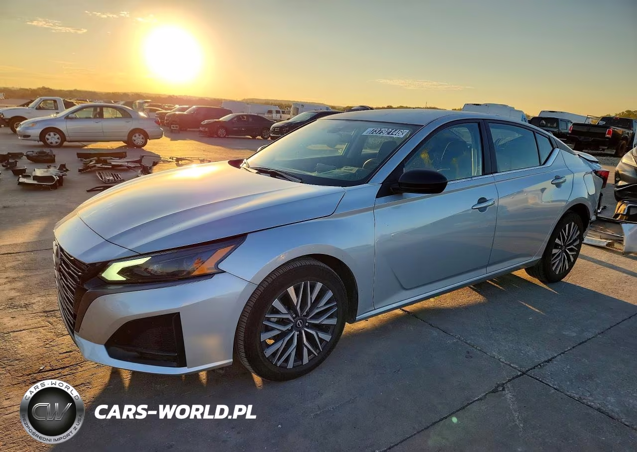2026 Nissan Altima Sv