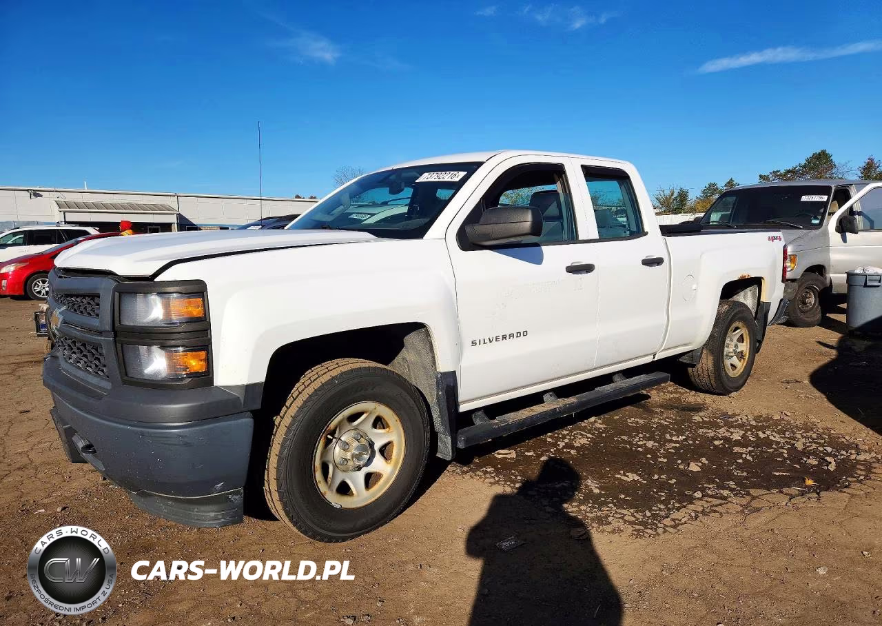 2015 Chevrolet Silverado K1500 VIN:1GCVKPECXFZ275102 - 1