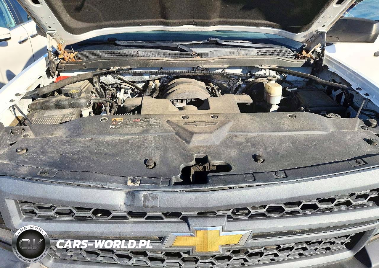 2015 Chevrolet Silverado K1500 VIN:1GCVKPECXFZ275102 - 11