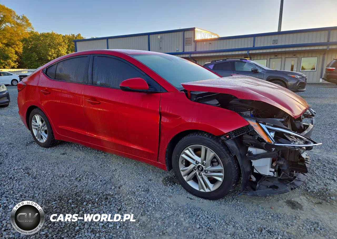 2020 Hyundai Elantra Sel VIN:5NPD84LF7LH576032 - 4