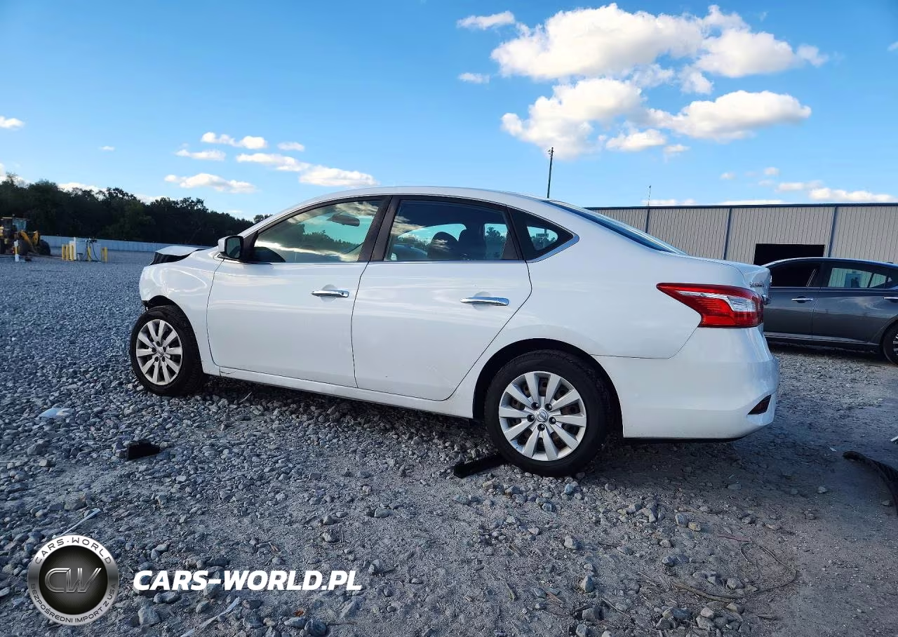 2018 Nissan Sentra S VIN:3N1AB7AP5JY221784 - 2