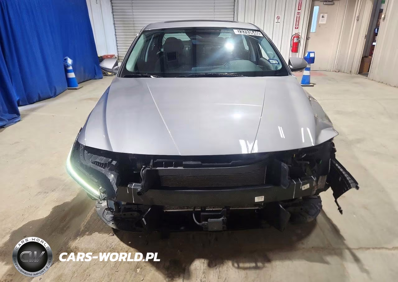 2025 Hyundai Elantra Sel VIN:KMHLS4DG8SU878336 - 5