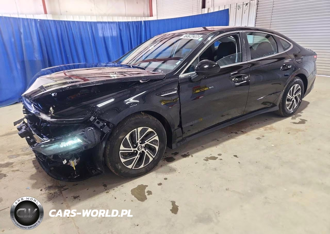2026 Hyundai Sonata Hybrid Blue