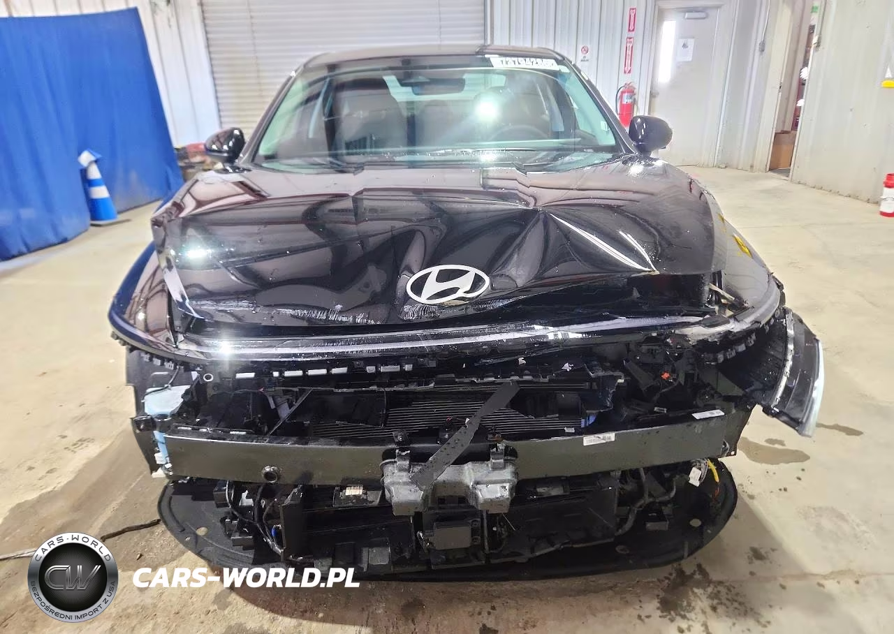 2026 Hyundai Sonata Hybrid Blue VIN:KMHL24JJXTA167014 - 5