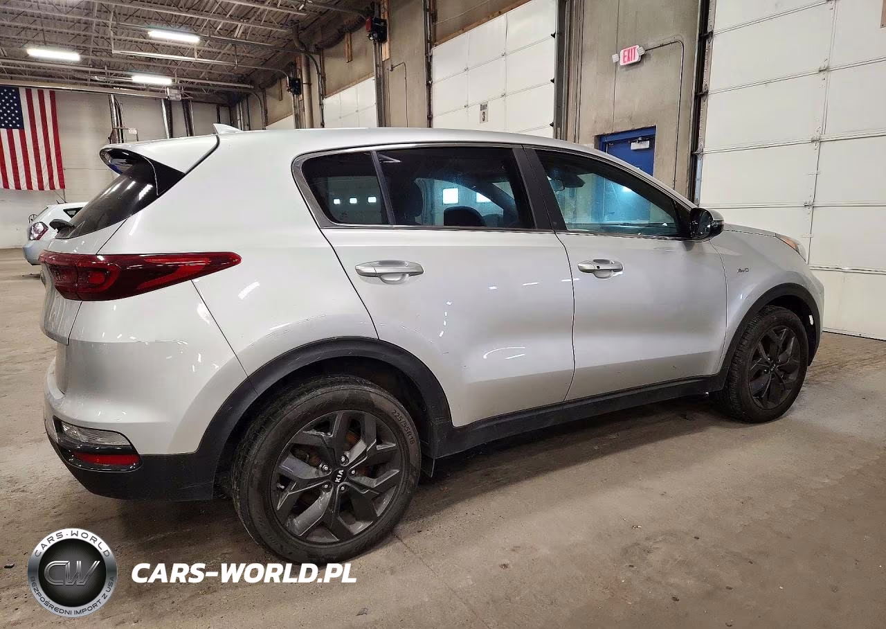 2022 Kia Sportage Lx VIN:KNDPMCAC5N7955078 - 3