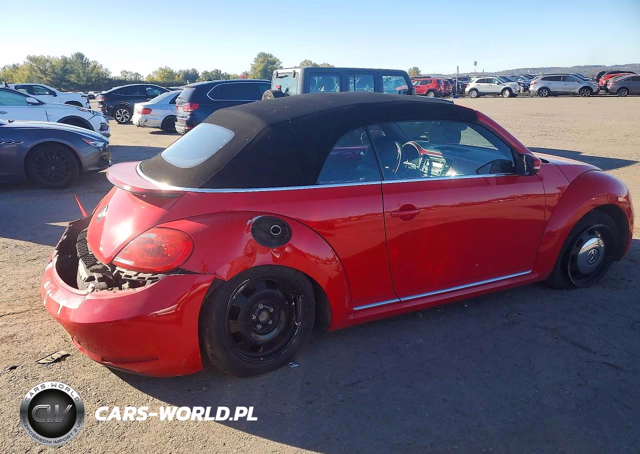 2014 Volkswagen Beetle VIN:3VW5P7AT8EM804325 - 3