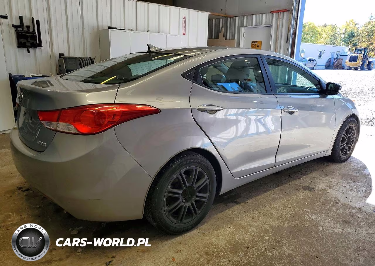 2012 Hyundai Elantra Limited VIN:KMHDH4AEXCU197859 - 3