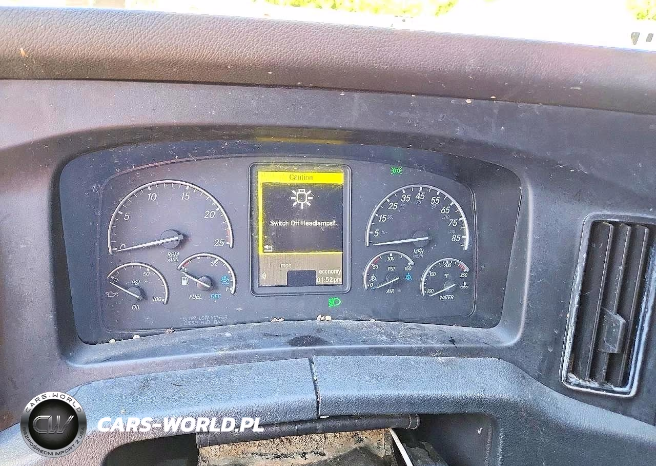 2024 Freightliner Cascadia 126 Semi Truck VIN:3AKJHHDR2RSUX208X - 9