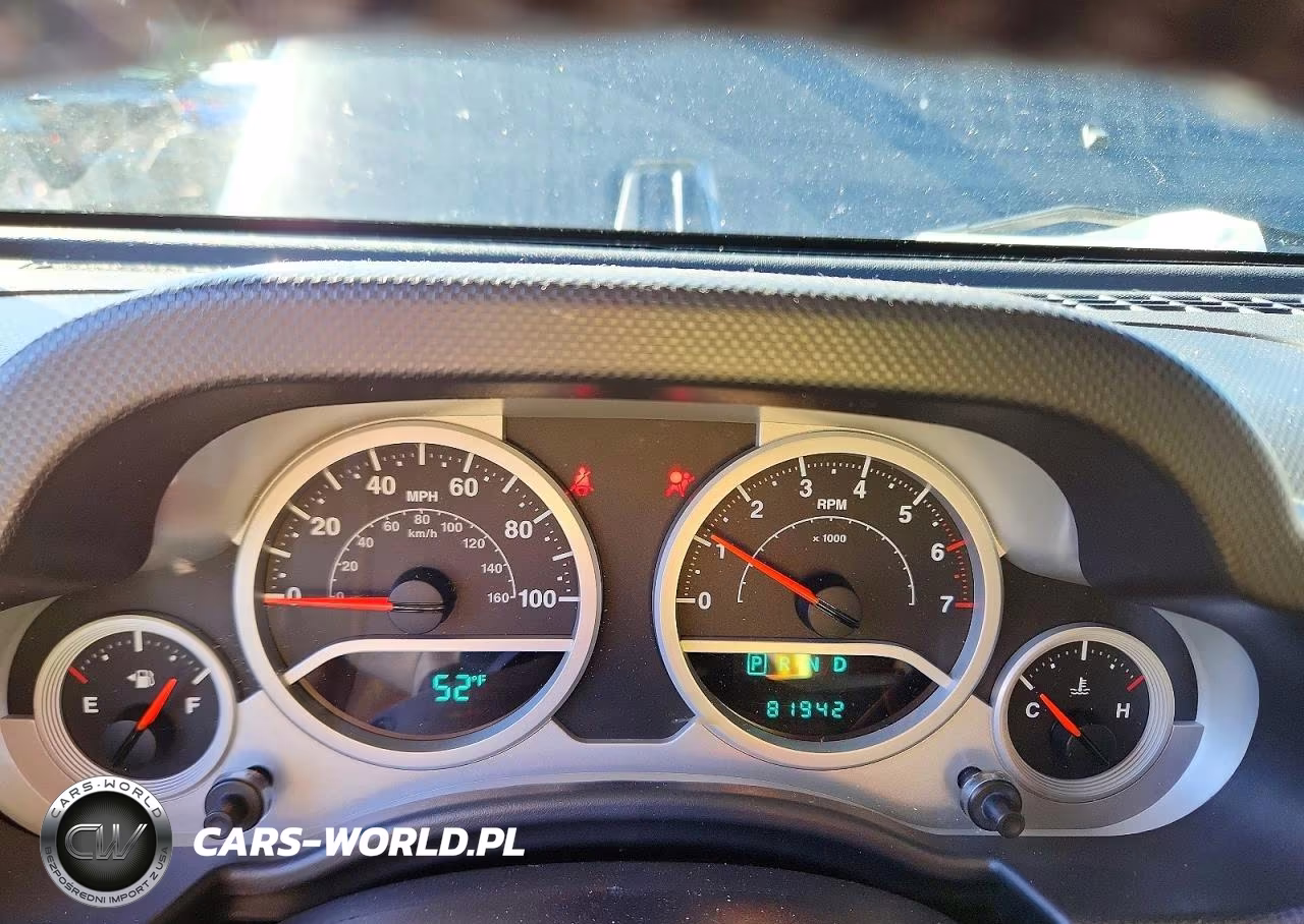 2010 Jeep Wrangler Sahara VIN:1J4AA5D16AL125354 - 9