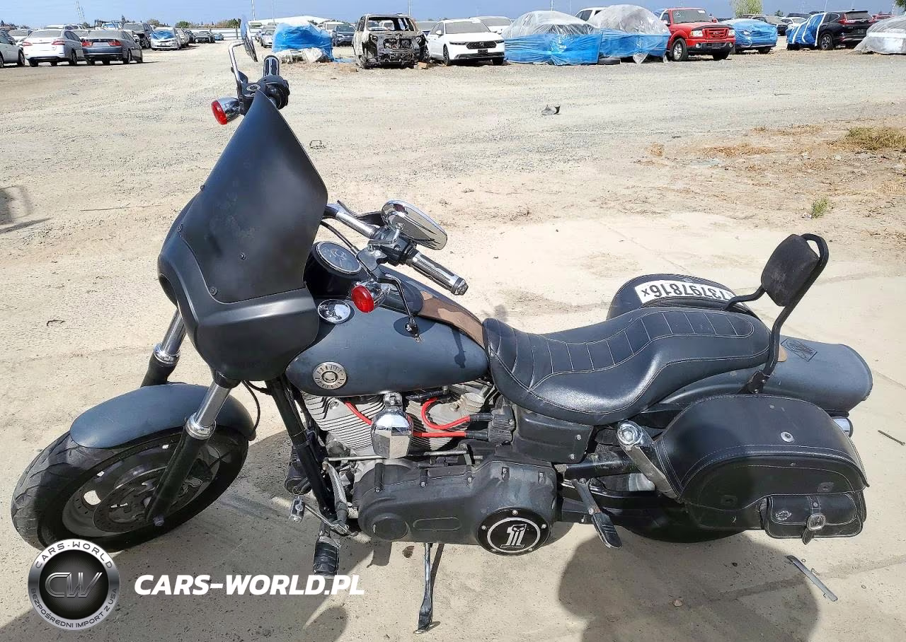 2011 Harley-Davidson Fxdf VIN:1HD1GY432BC307138 - 3