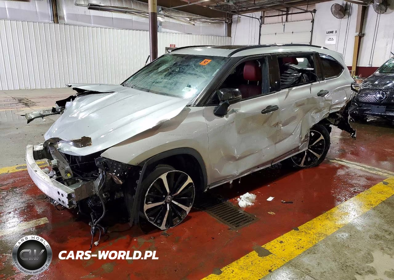 2021 Toyota Highlander Xse