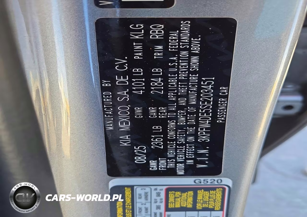 2025 Kia K4 Gt Line VIN:3KPFW4DE5SE203451 - 12