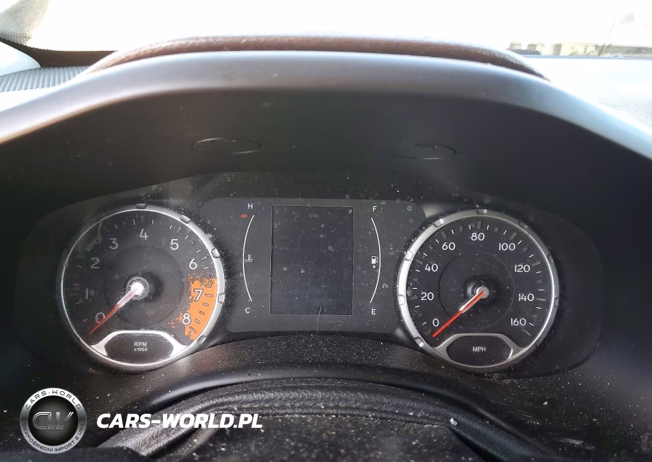 2016 Jeep Renegade Latitude VIN:ZACCJBBT3GPD55519 - 9