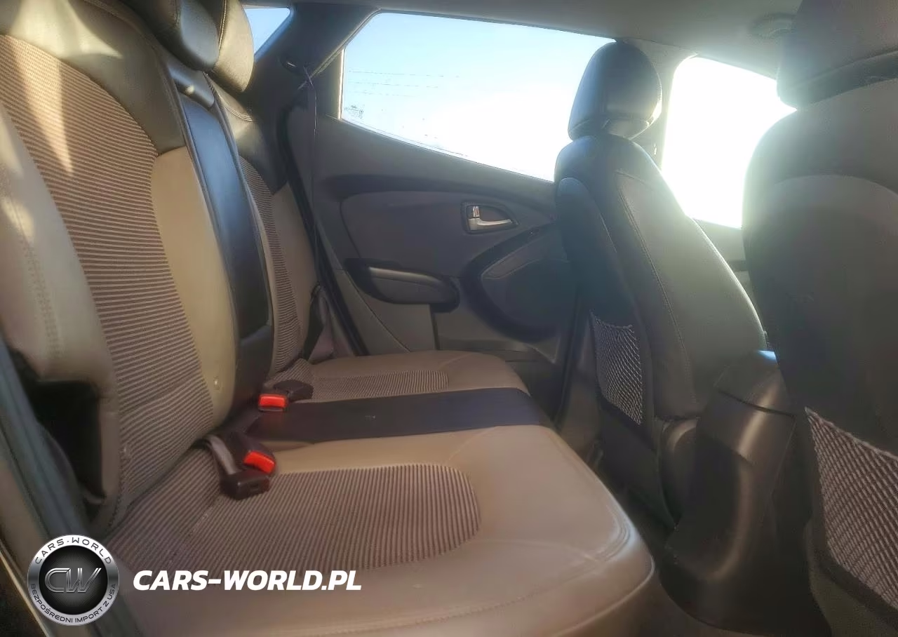 2012 Hyundai Tucson Gls VIN:KM8JU3AC7CU344050 - 10