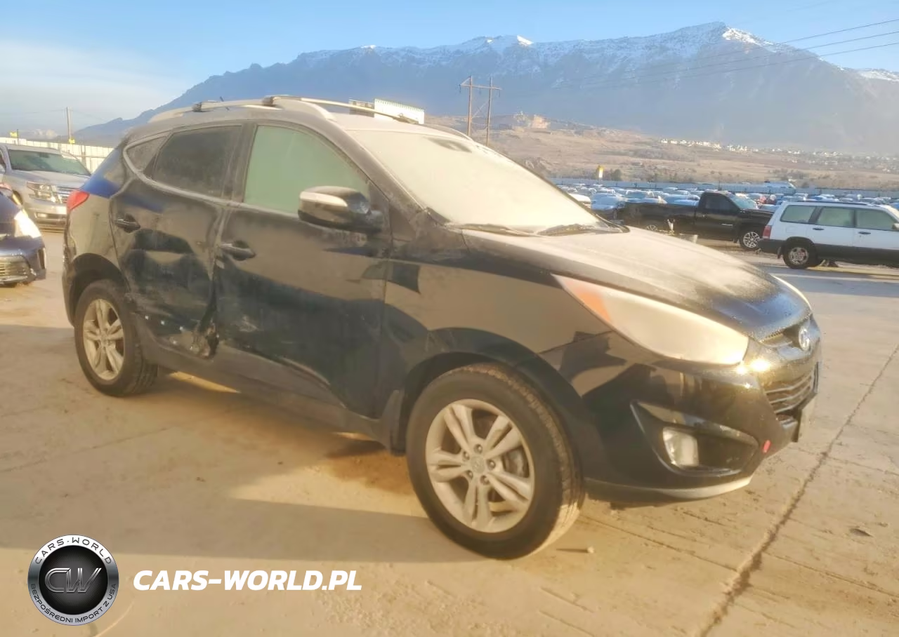 2012 Hyundai Tucson Gls VIN:KM8JU3AC7CU344050 - 4