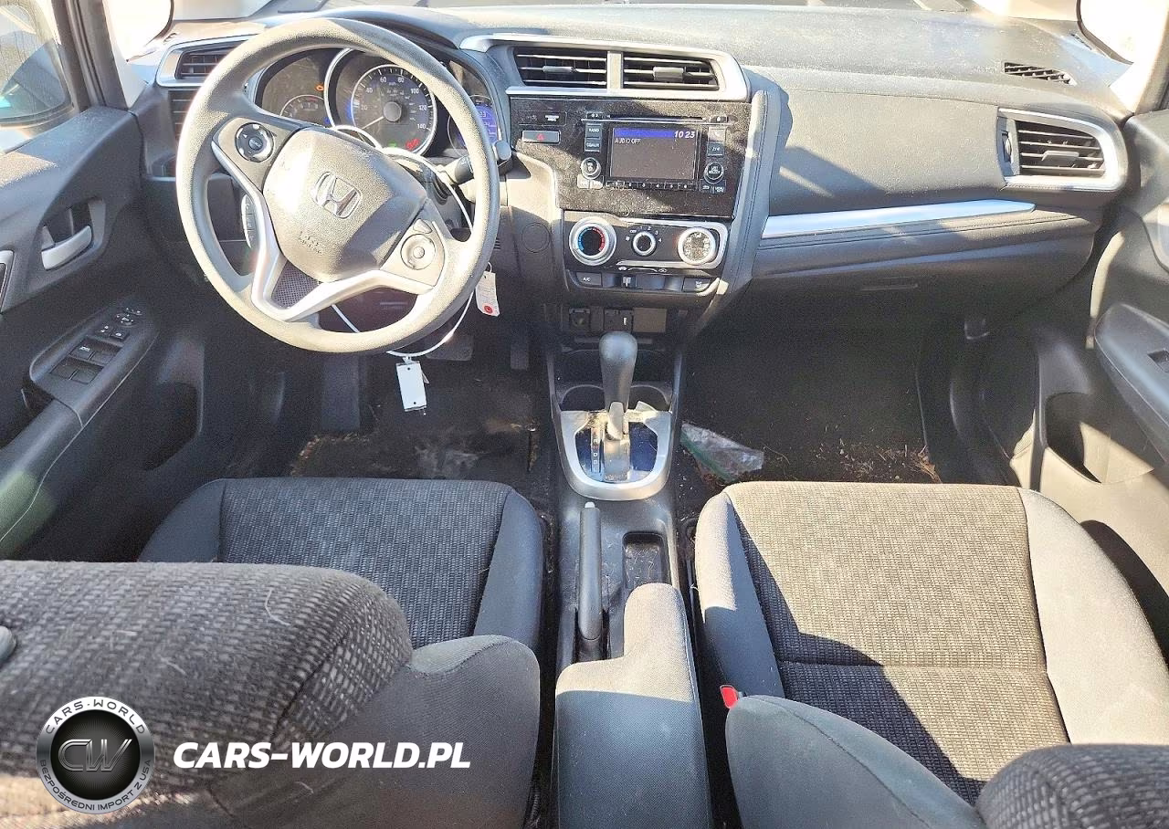 2015 Honda Fit Lx VIN:3HGGK5H56FM768319 - 8