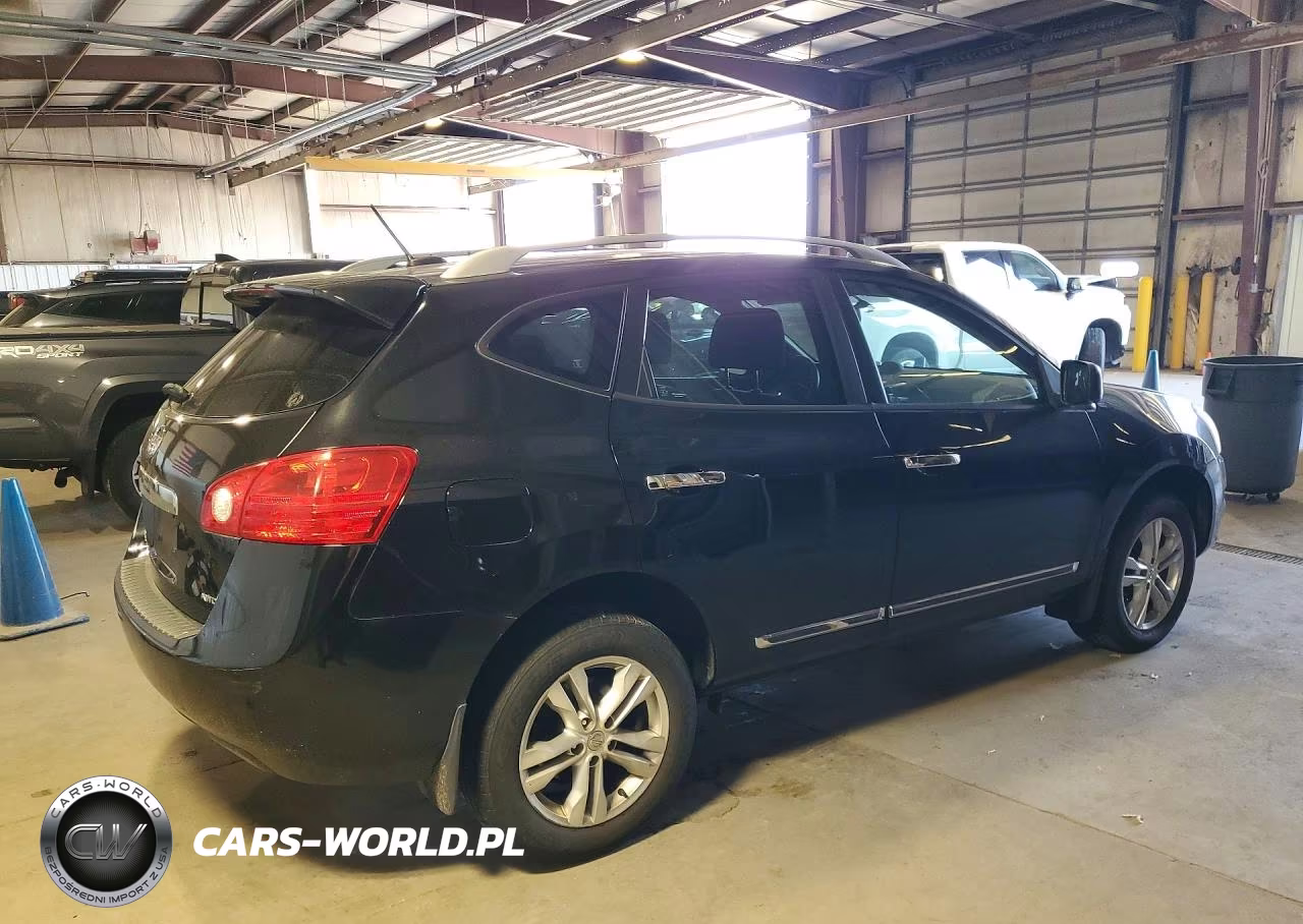 2015 Nissan Rogue Select S VIN:JN8AS5MV9FW764697 - 3