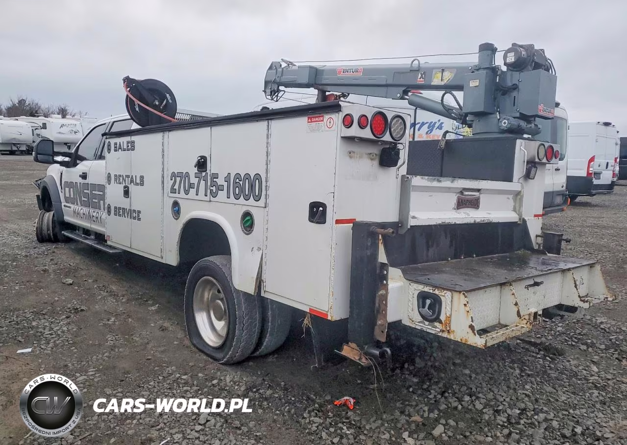 2019 Ford F450 Super Duty Utility - Service Truck VIN:1FD0W4HT4KEC11742 - 3