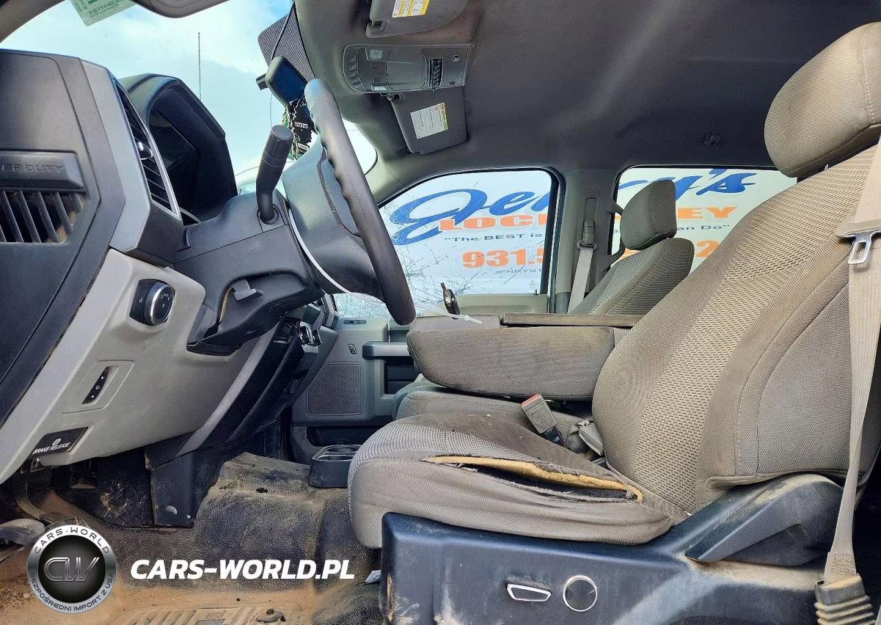 2019 Ford F450 Super Duty Utility - Service Truck VIN:1FD0W4HT4KEC11742 - 7