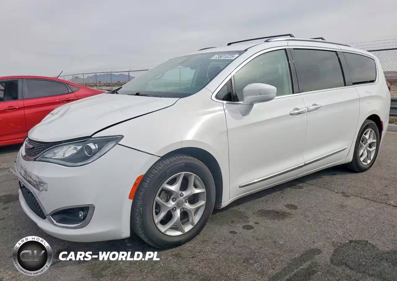 2018 Chrysler Pacifica Touring L