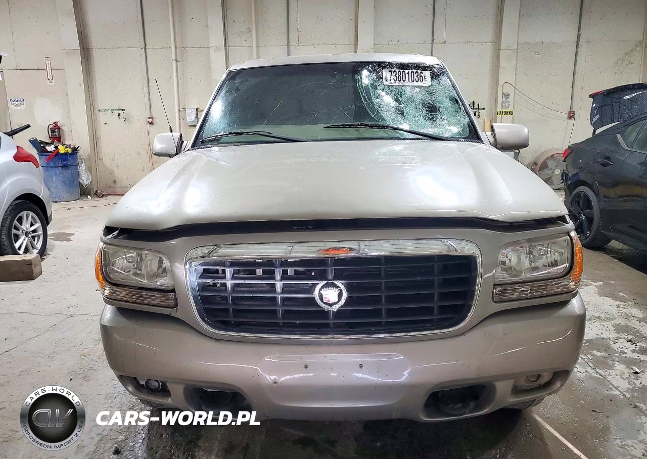 2000 Cadillac Escalade VIN:1GYEK13R4YR123155 - 5