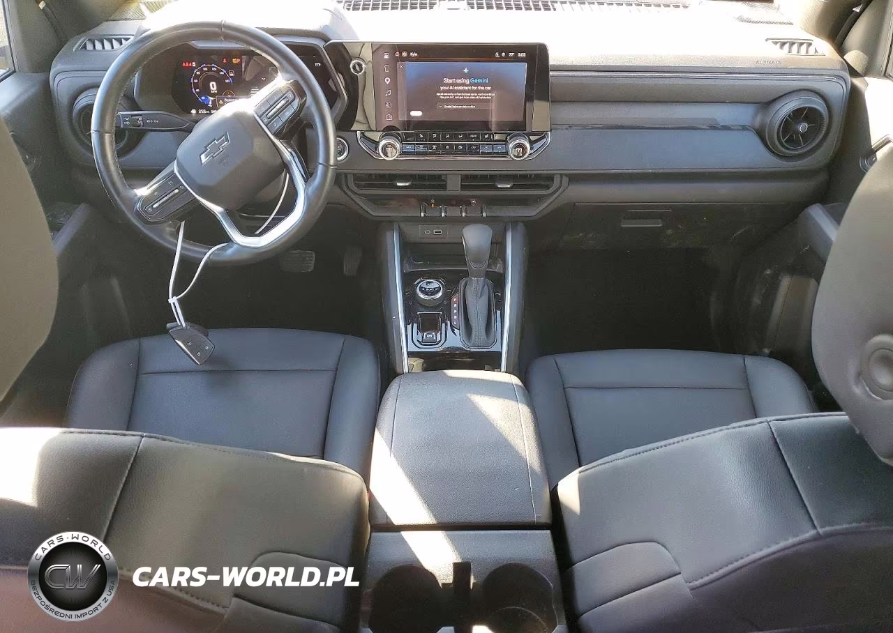 2025 Chevrolet Colorado Trail Boss VIN:1GCPTEEK2S1183671 - 8