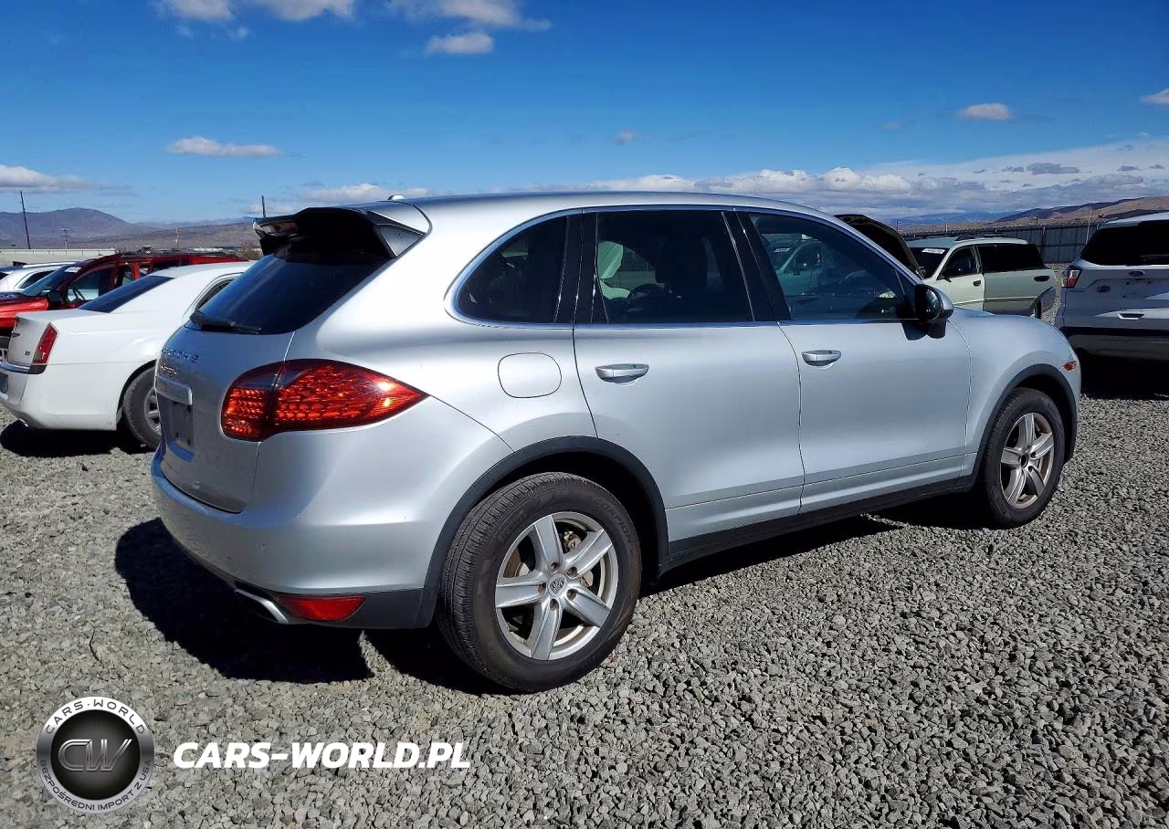 2011 Porsche Cayenne S VIN:WP1AB2A29BLA43195 - 3