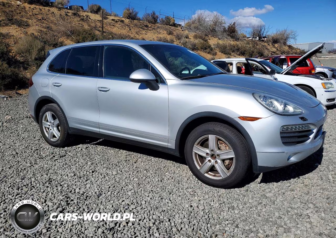 2011 Porsche Cayenne S VIN:WP1AB2A29BLA43195 - 4