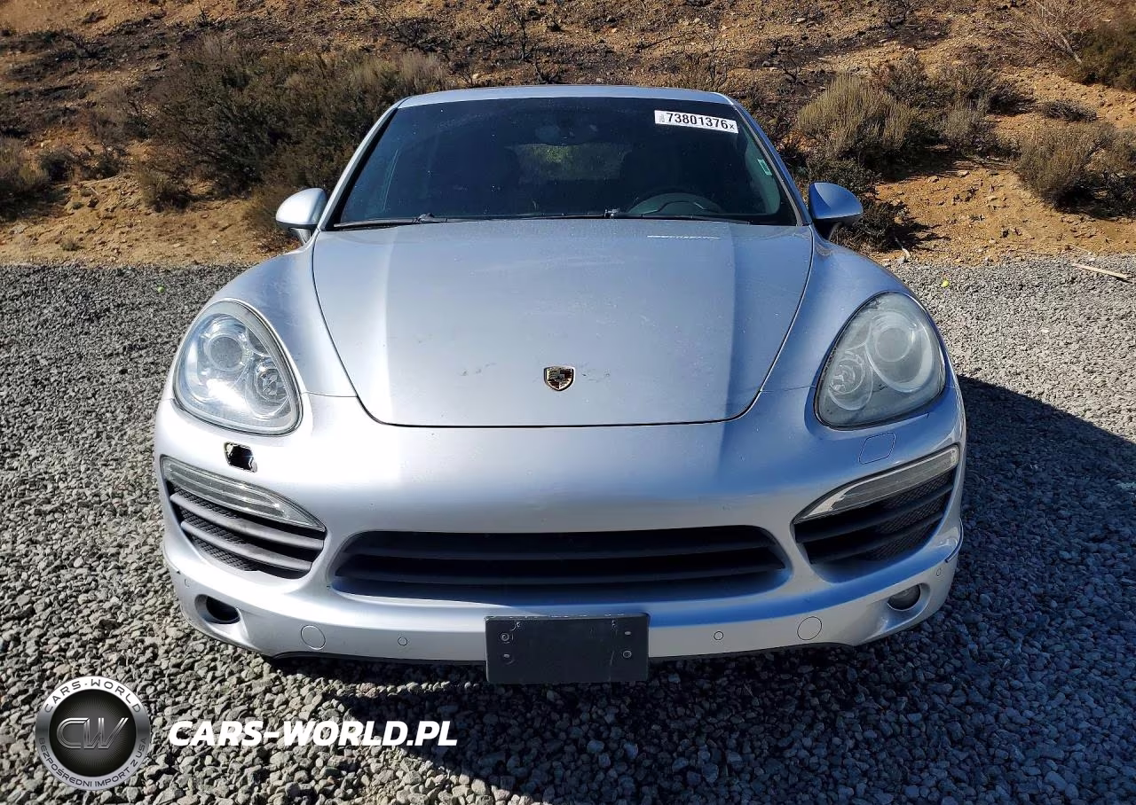 2011 Porsche Cayenne S VIN:WP1AB2A29BLA43195 - 5