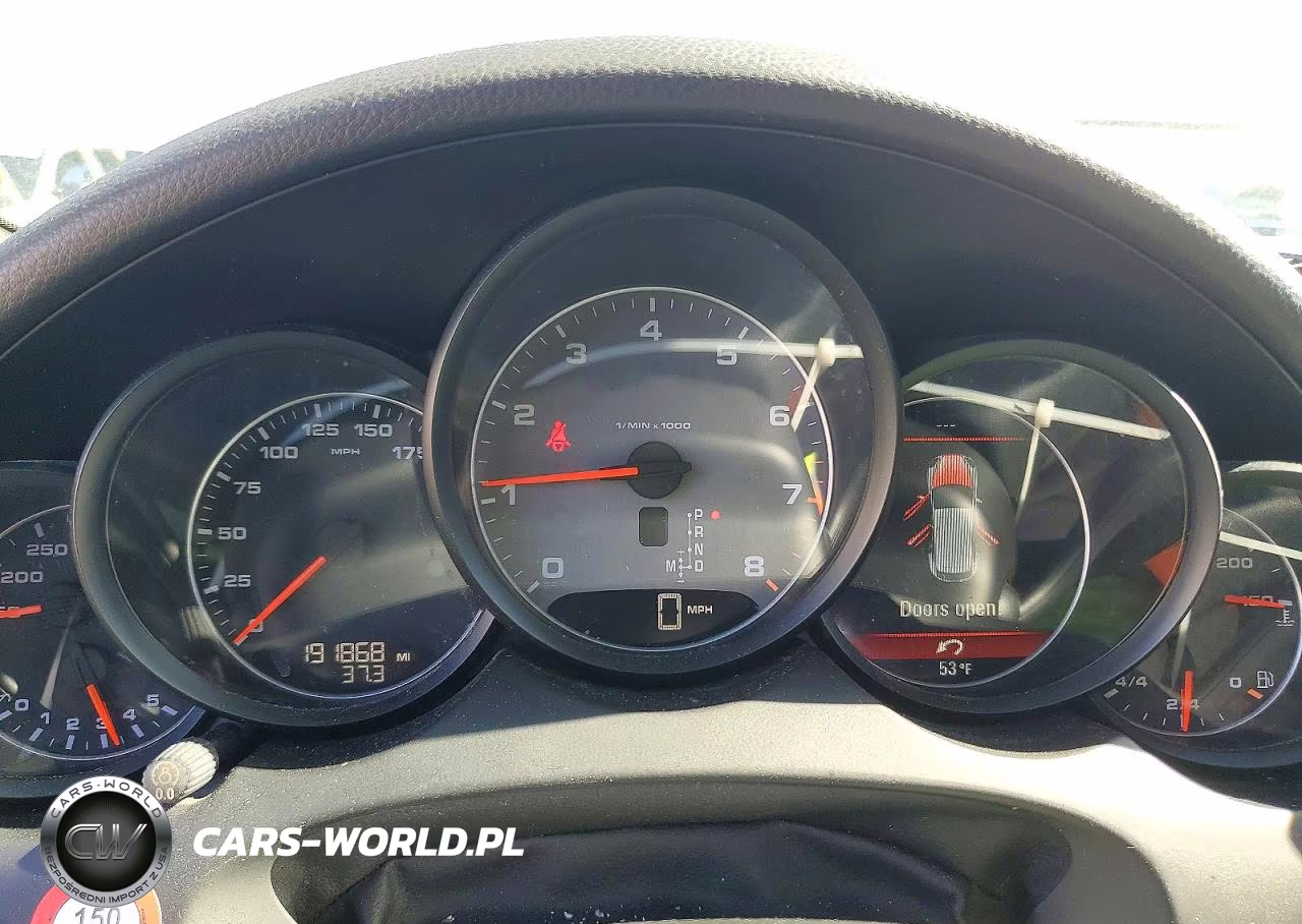 2011 Porsche Cayenne S VIN:WP1AB2A29BLA43195 - 9