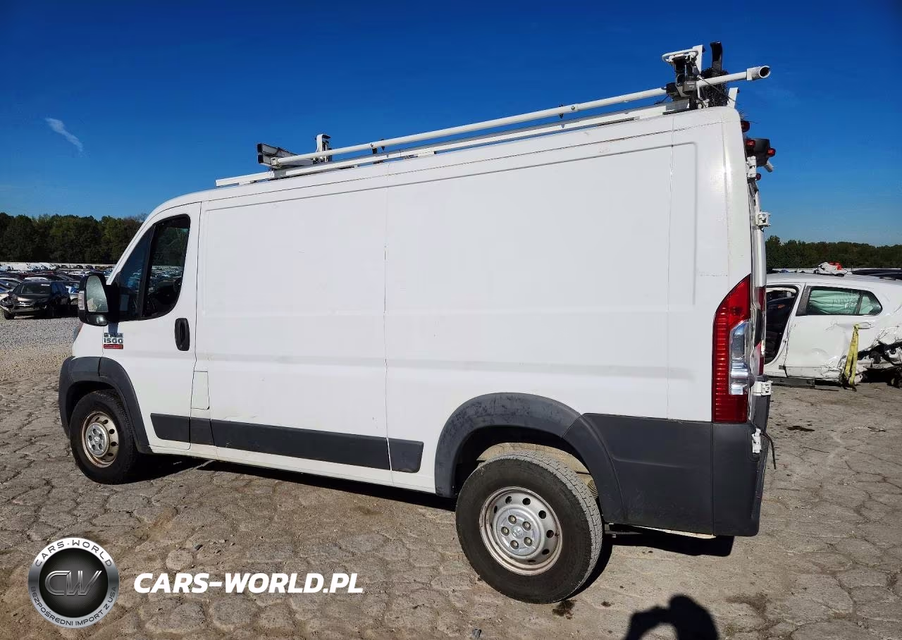 2018 Ram Promaster 1500 1500 Standard VIN:3C6TRVAG2JE155449 - 2