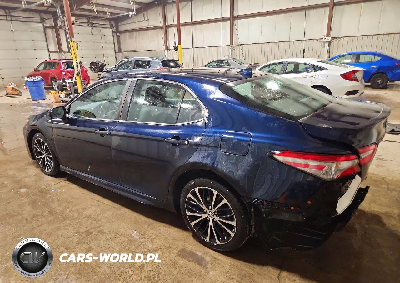 2019 Toyota Camry Se VIN:4T1B11HK3KU704458 - 2
