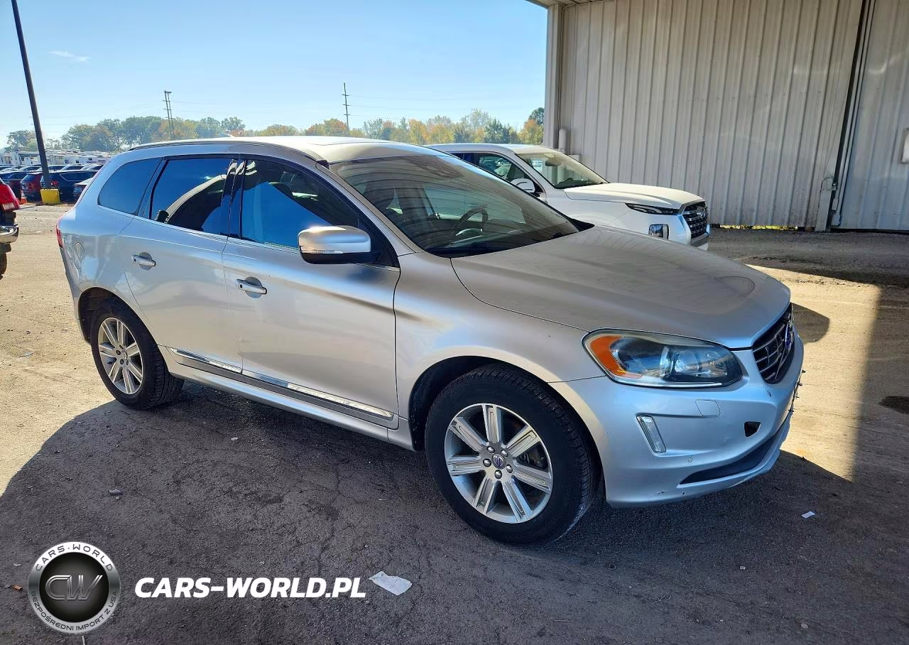 2016 Volvo Xc60 T6 Platinum VIN:YV449MRM2G2879629 - 4