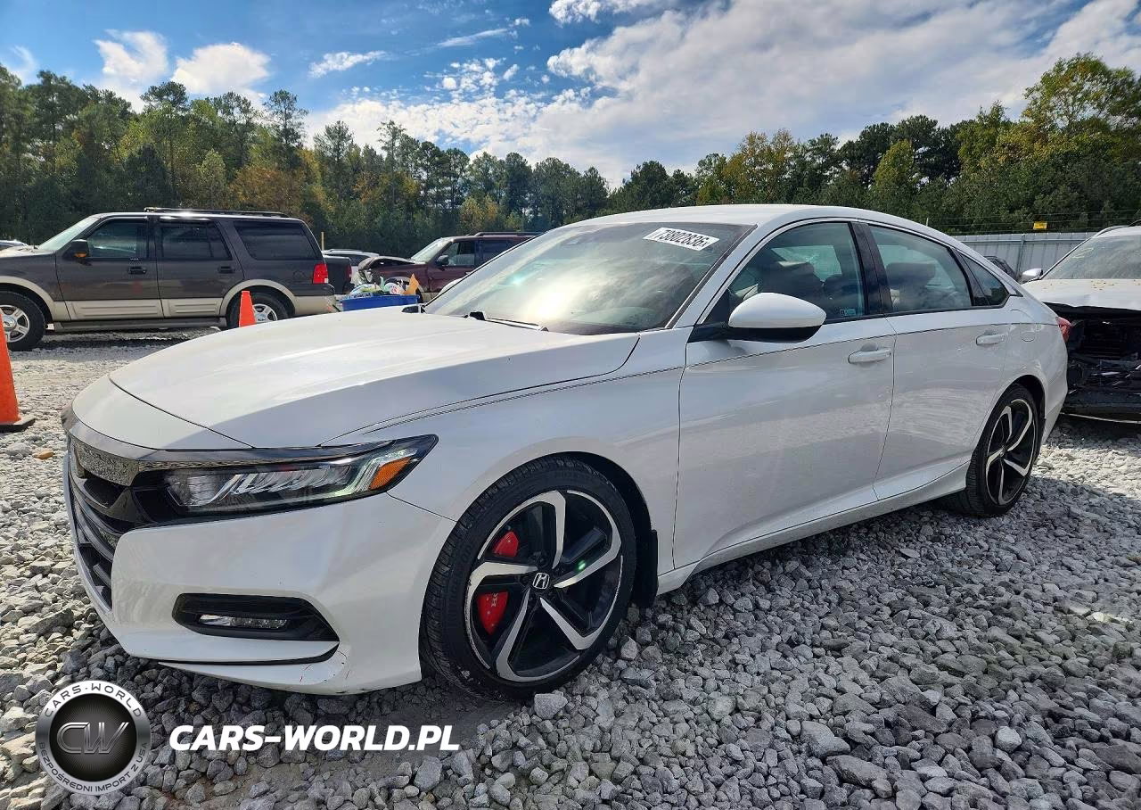2018 Honda Accord Sport VIN:1HGCV1F31JA204678 - 1