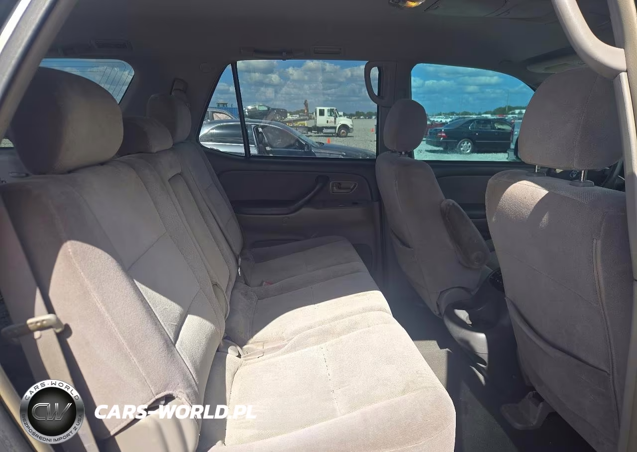 2007 Toyota Sequoia Sr5 VIN:5TDZT34AX7S290144 - 11