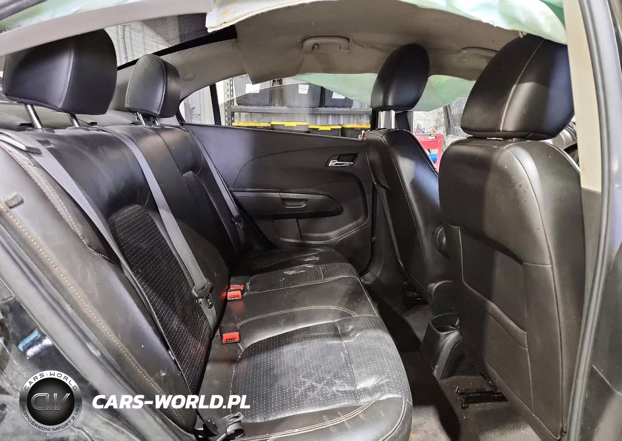 2015 Chevrolet Sonic Ltz VIN:1G1JE5SB5F4107640 - 10
